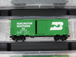 N Micro-Trains MTL 993 00 005 BN Burlington Northern Box Cars 4-Car Runner Pack