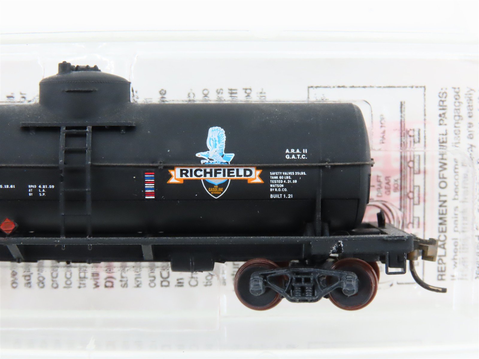 N Scale Micro-Trains MTL 65430 ROX Richfield Single Dome Tankcar #670 Custom