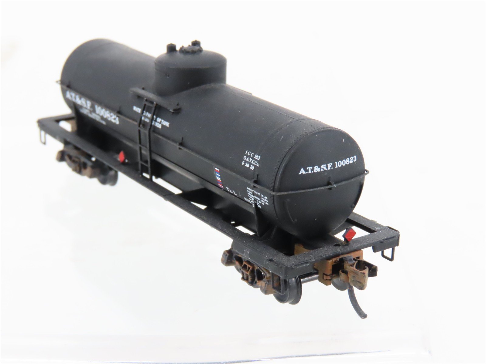 N Scale Micro-Trains MTL 65010 ATSF Santa Fe Single Dome Tankcar #100823 Custom