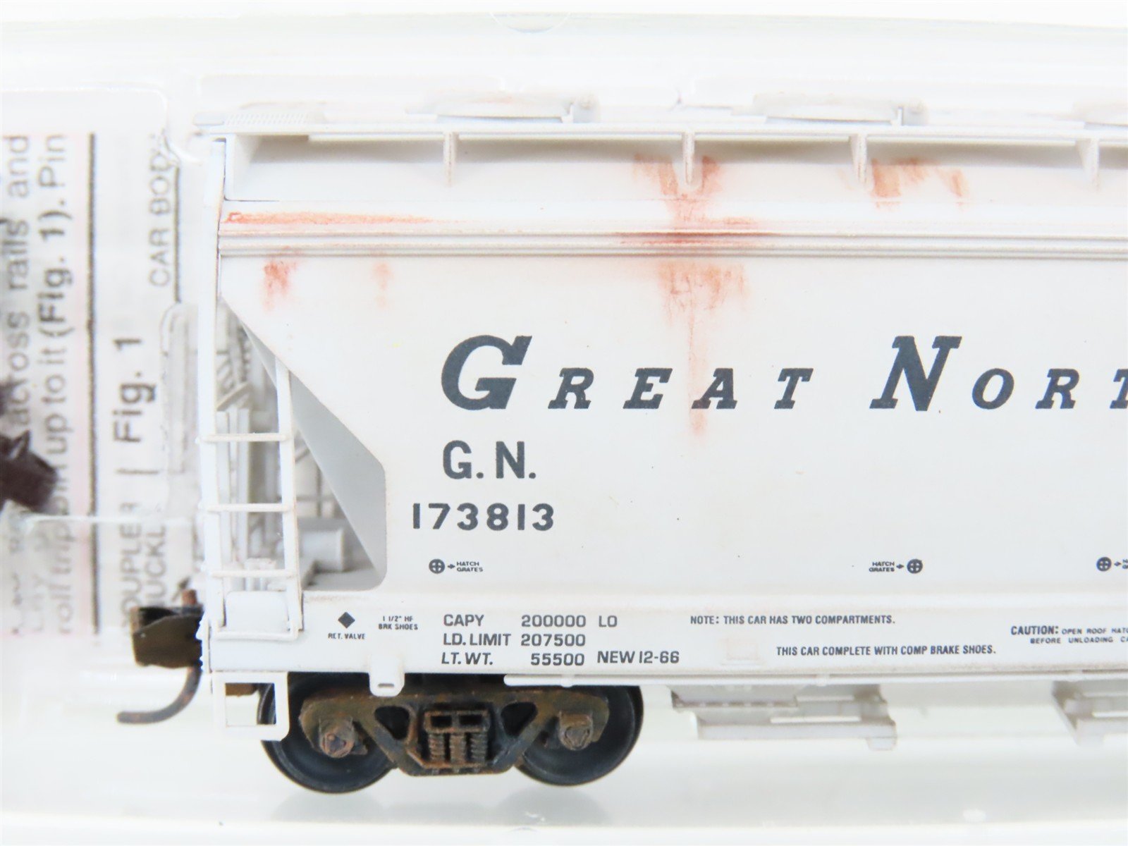 N Micro-Trains MTL 92170 GN Great Northern 2-Bay Covered Hopper #173813 Custom
