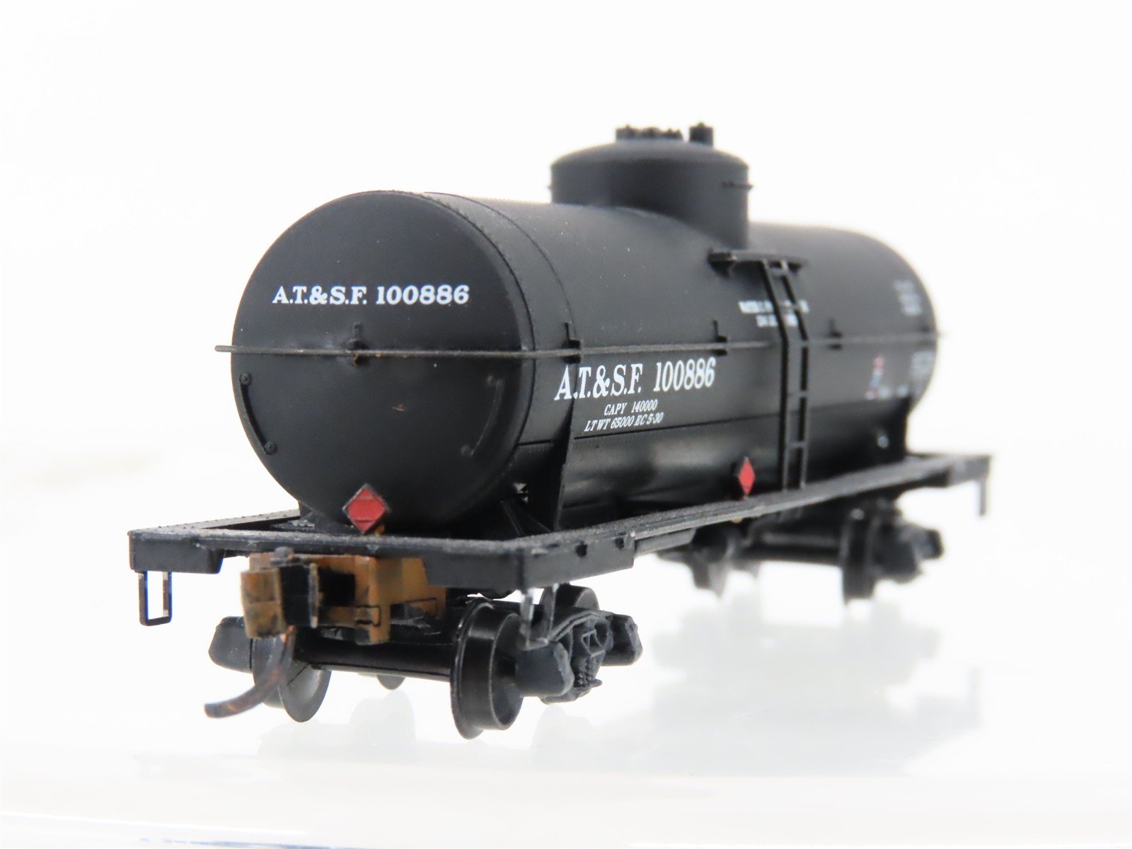 N Scale Micro-Trains MTL 65010 ATSF Santa Fe Single Dome Tankcar #100823 Custom