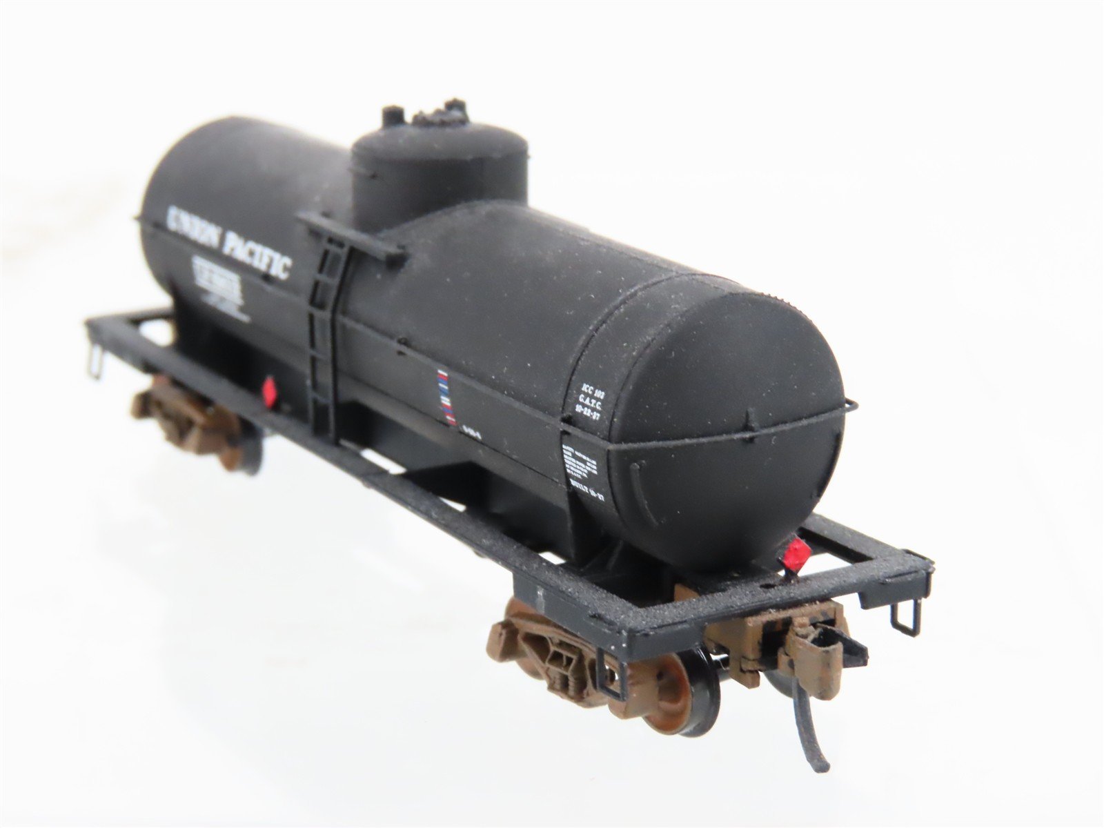 N Micro-Trains MTL 65180 UP Union Pacific Single Dome Tankcar #69019 Custom