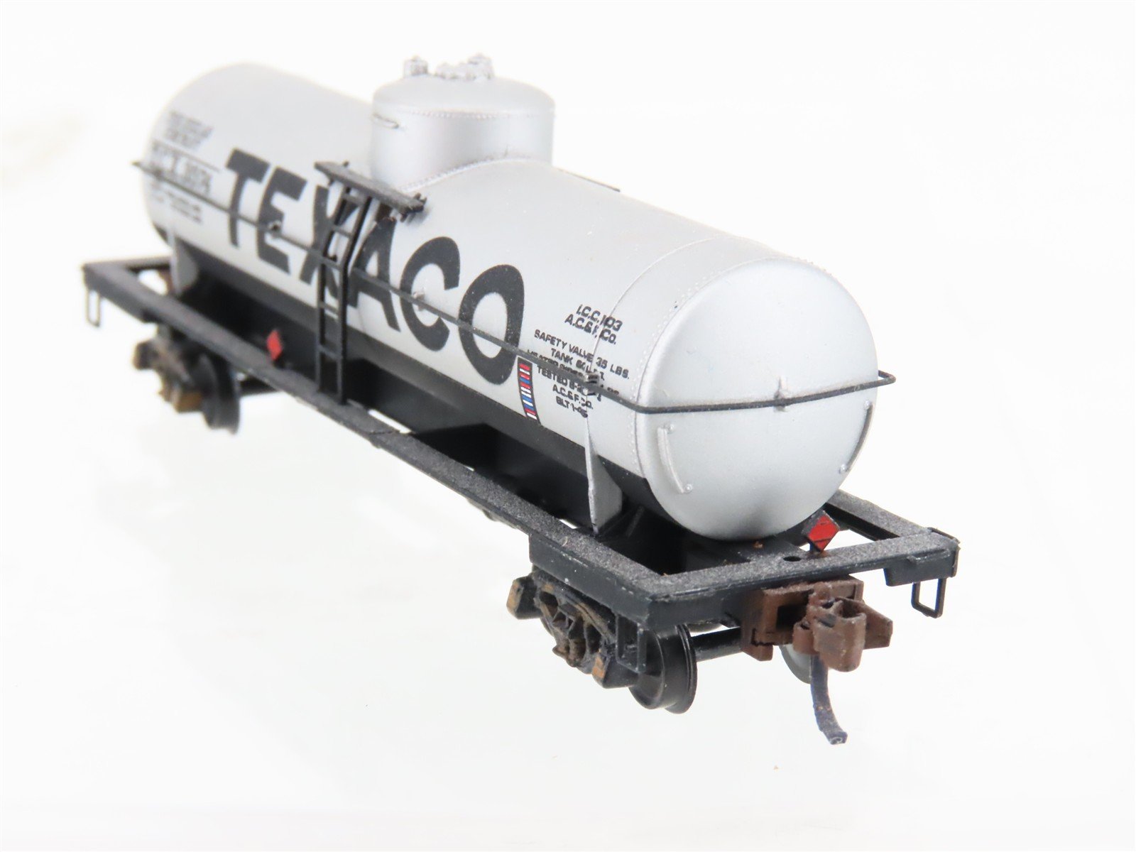 N Scale Micro-Trains/Kadee 65073 TCX Texaco Single Dome Tankcar #8279 Custom