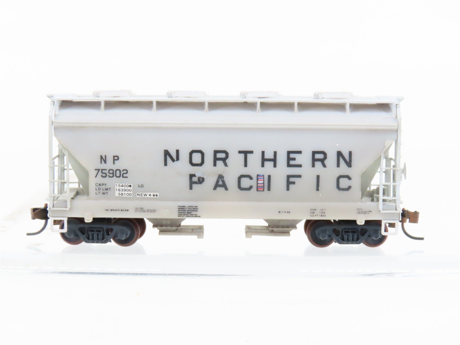N Scale Micro-Trains MTL NP Northern Pacific 2-Bay Covered Hopper #75902 CUSTOM