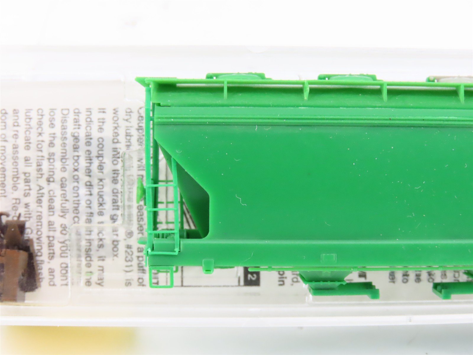 N Scale Micro-Trains MTL 92040 MKT Painted 2-Bay Covered Hopper CUSTOM