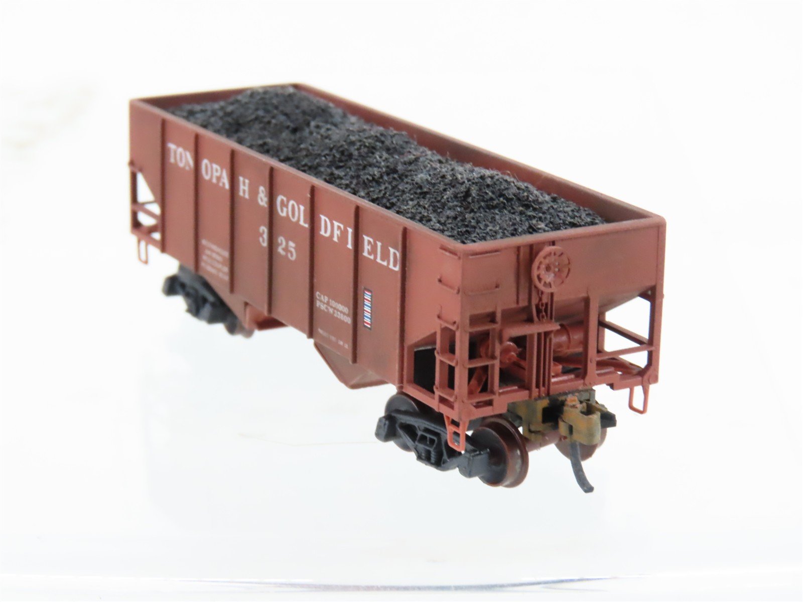 N Scale Micro-Trains MTL 56100 Tonopah & Gold 2-Bay Hopper #325 Weathered