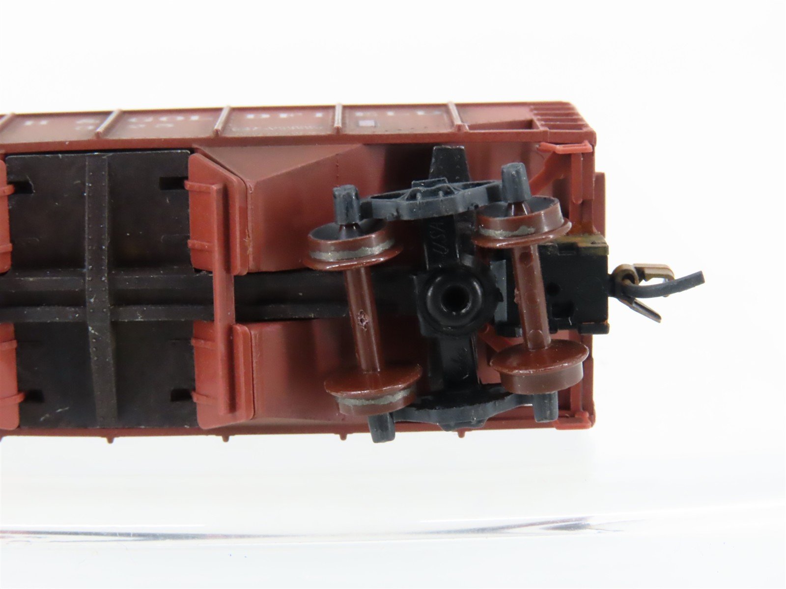 N Scale Micro-Trains MTL 56100 Tonopah & Gold 2-Bay Hopper #325 Weathered