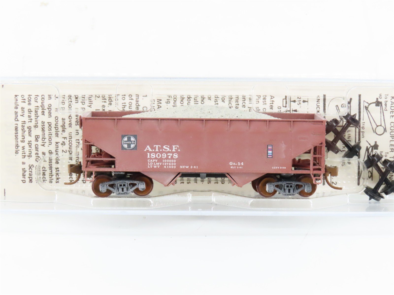 N Scale Micro-Trains/Kadee 55010 ATSF Santa Fe 2-Bay Hopper #180975 Weathered