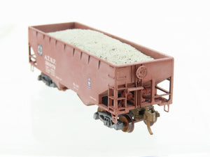 N Scale Micro-Trains/Kadee 55010 ATSF Santa Fe 2-Bay Hopper #180975 Weathered