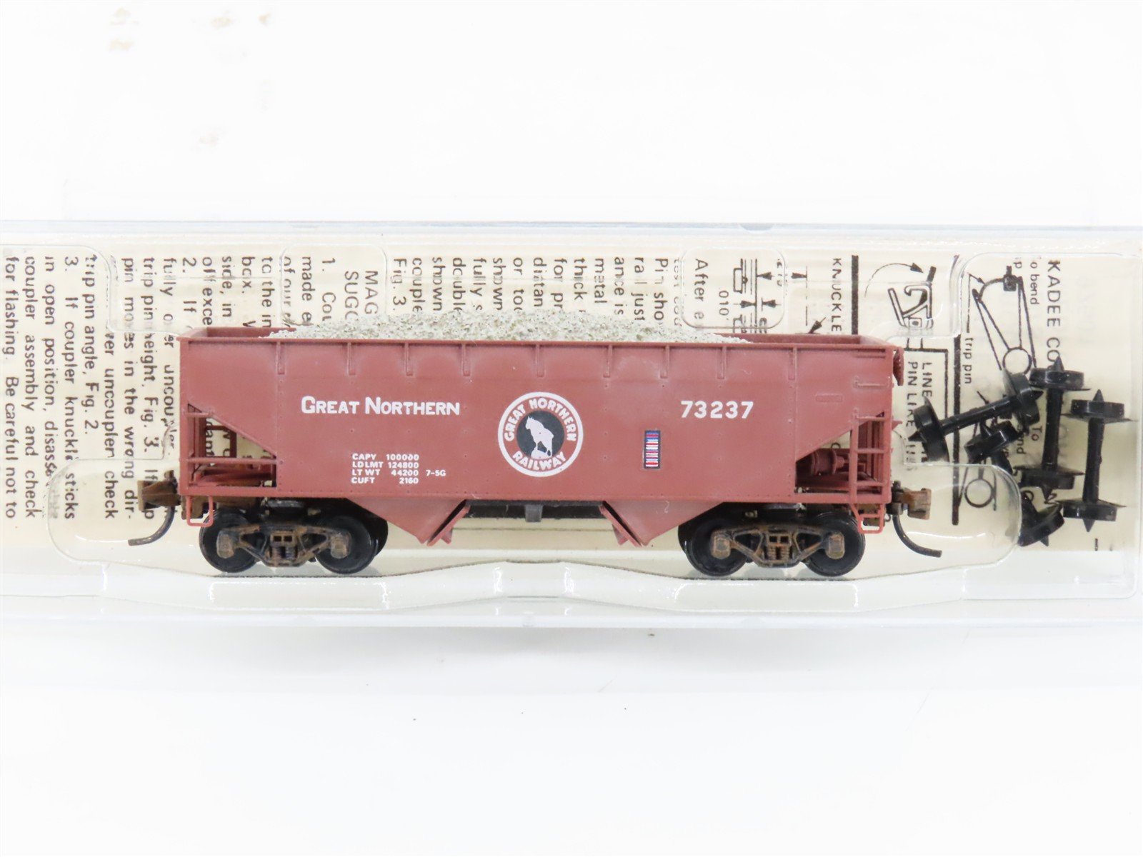 N Scale Micro-Trains/Kadee 55060 GN Great Northern 2-Bay Hopper #73237 Weathered