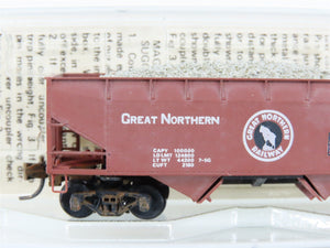 N Scale Micro-Trains/Kadee 55060 GN Great Northern 2-Bay Hopper #73237 Weathered