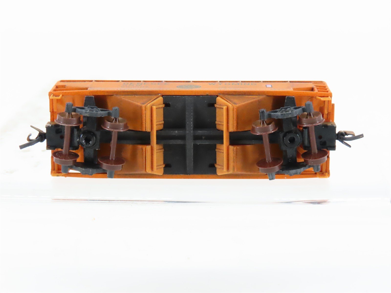 N Micro-Trains/Kadee 55050 G&W Genesee & Wyoming 2-Bay Hopper #590002 Weathered
