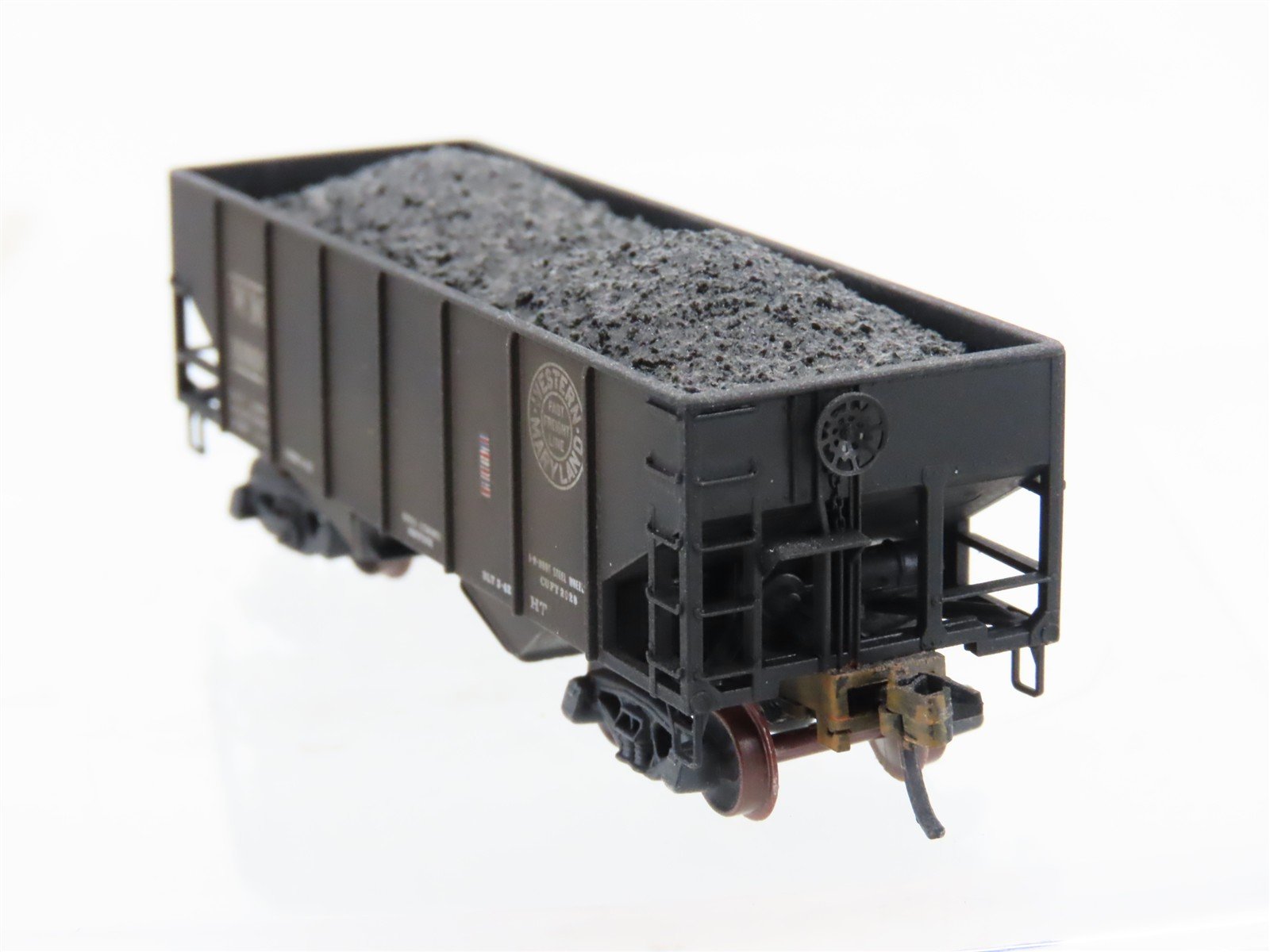 N Micro-Trains/Kadee 56092 WM Western Maryland 2-Bay Hopper #10800 Weathered