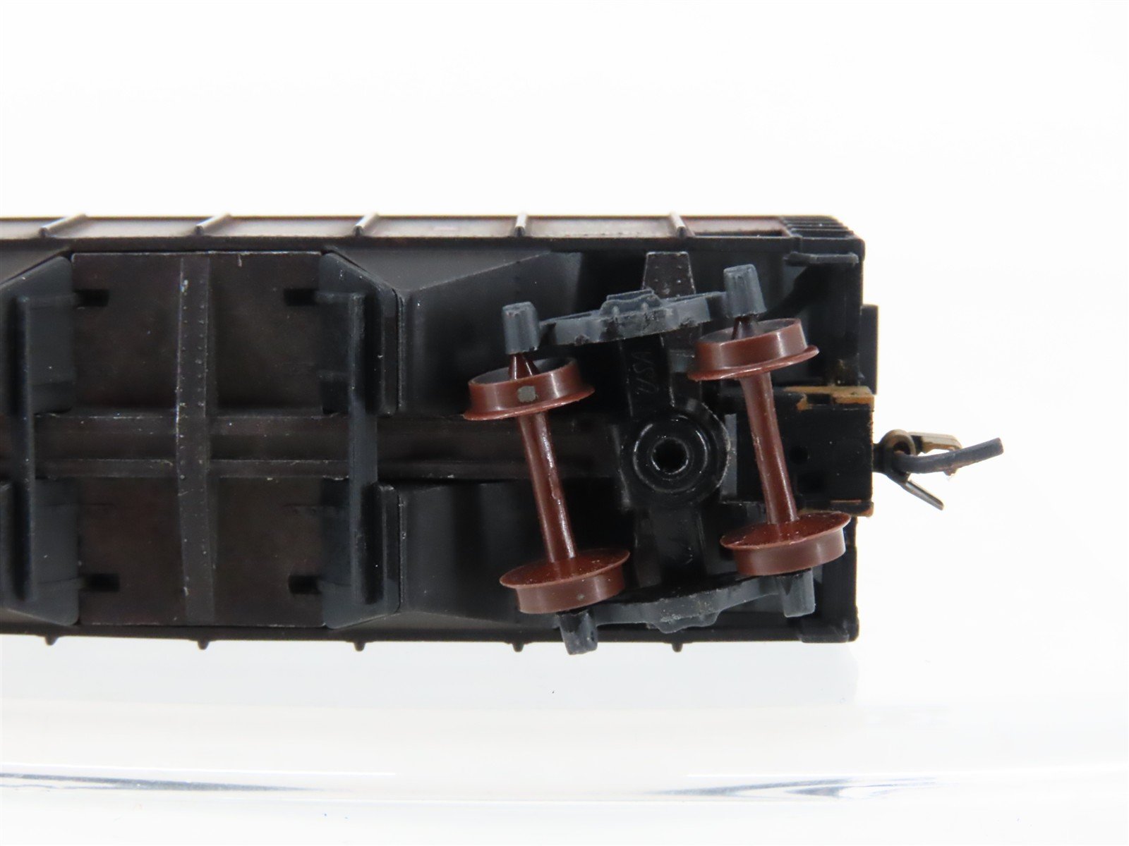 N Micro-Trains/Kadee 56092 WM Western Maryland 2-Bay Hopper #10259 Weathered