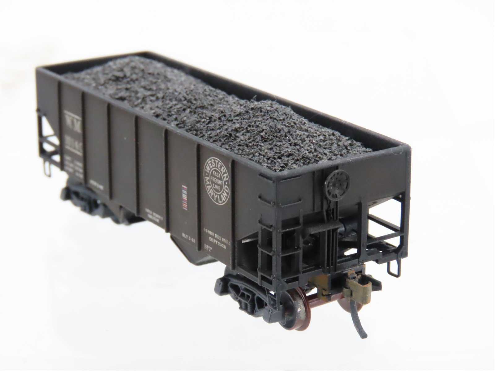 N Micro-Trains/Kadee 56092 WM Western Maryland 2-Bay Hopper #10140 Weathered