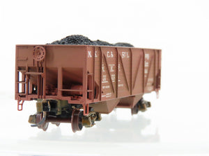 N Micro-Trains/Kadee 57050 NKP Nickel Plate Road 2-Bay Hopper #31299 Weathered