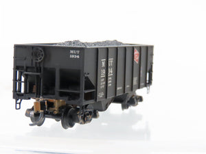 N Micro-Trains MTL MUT Milwaukee Union Terminal 2-Bay Hopper #1934 Weathered