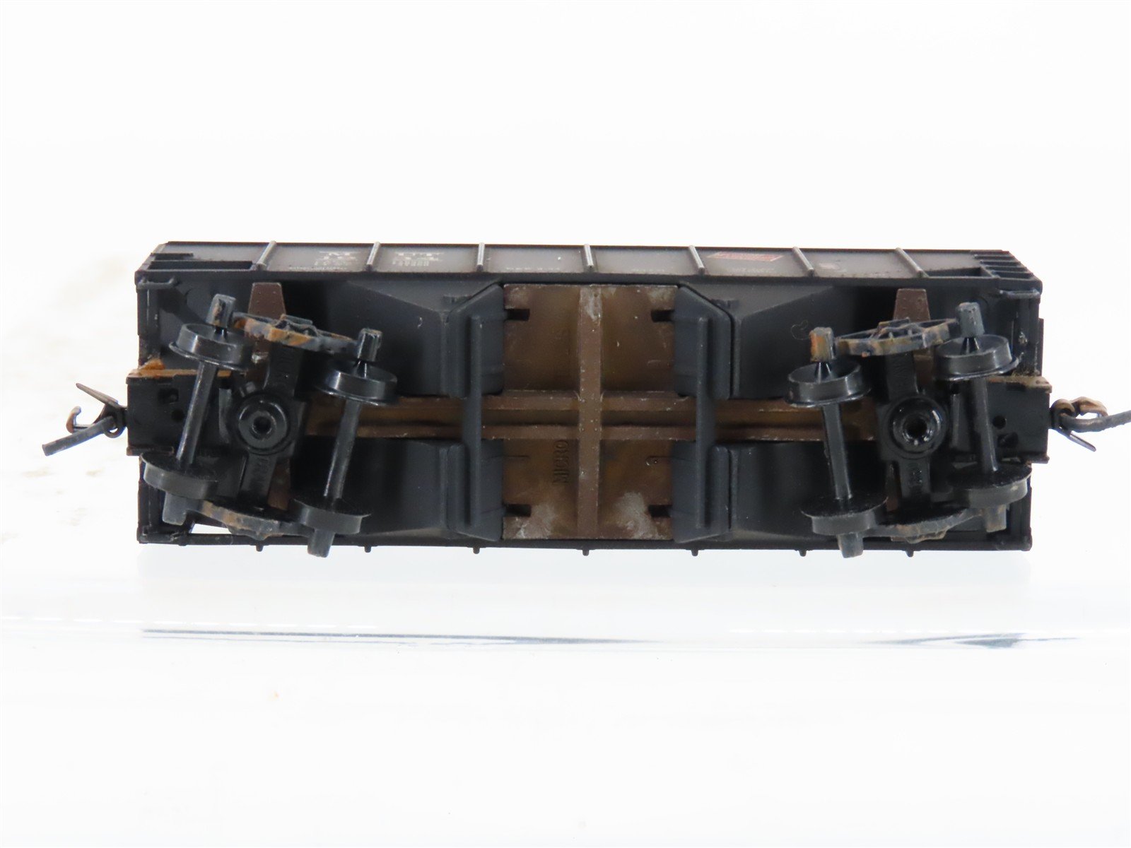 N Micro-Trains MTL MUT Milwaukee Union Terminal 2-Bay Hopper #1934 Weathered
