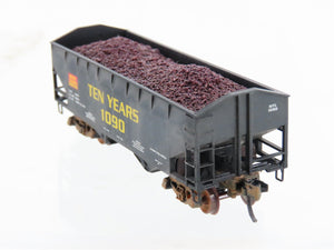 N Scale Micro-Trains MTL 90020 10th Anniversary 2-Bay Hopper #1090 Weathered