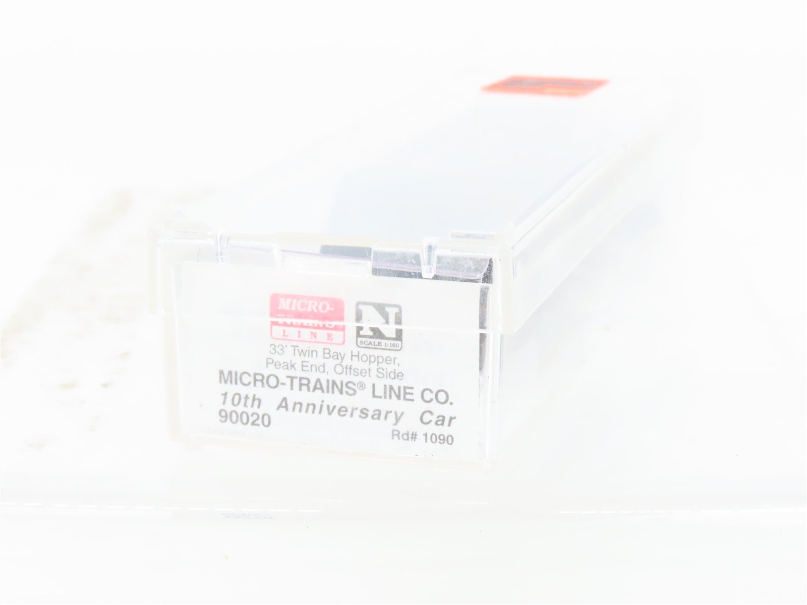 N Scale Micro-Trains MTL 90020 10th Anniversary 2-Bay Hopper #1090 Weathered