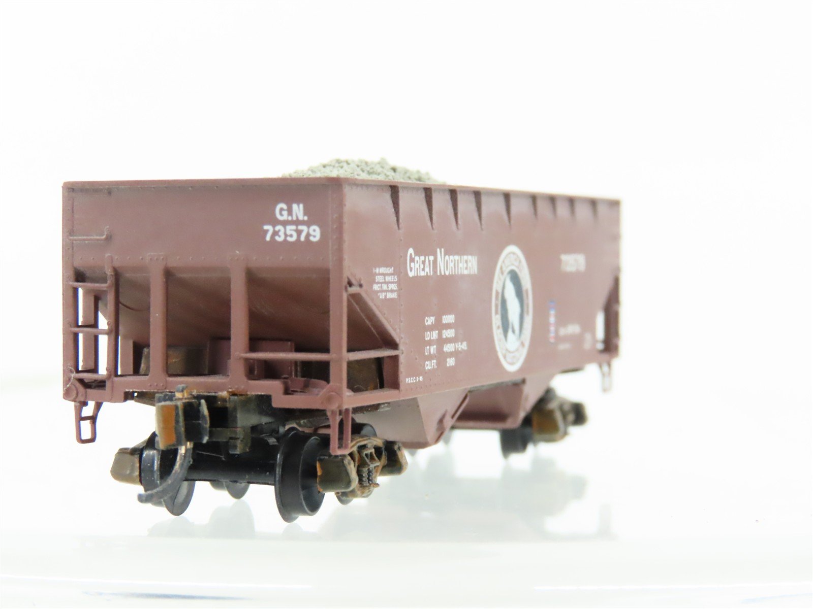 N Scale Micro-Trains/Kadee 55420 GN Great Northern 2-Bay Hopper #73579 Weathered