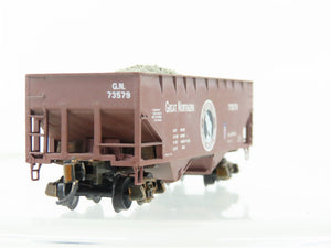 N Scale Micro-Trains/Kadee 55420 GN Great Northern 2-Bay Hopper #73579 Weathered