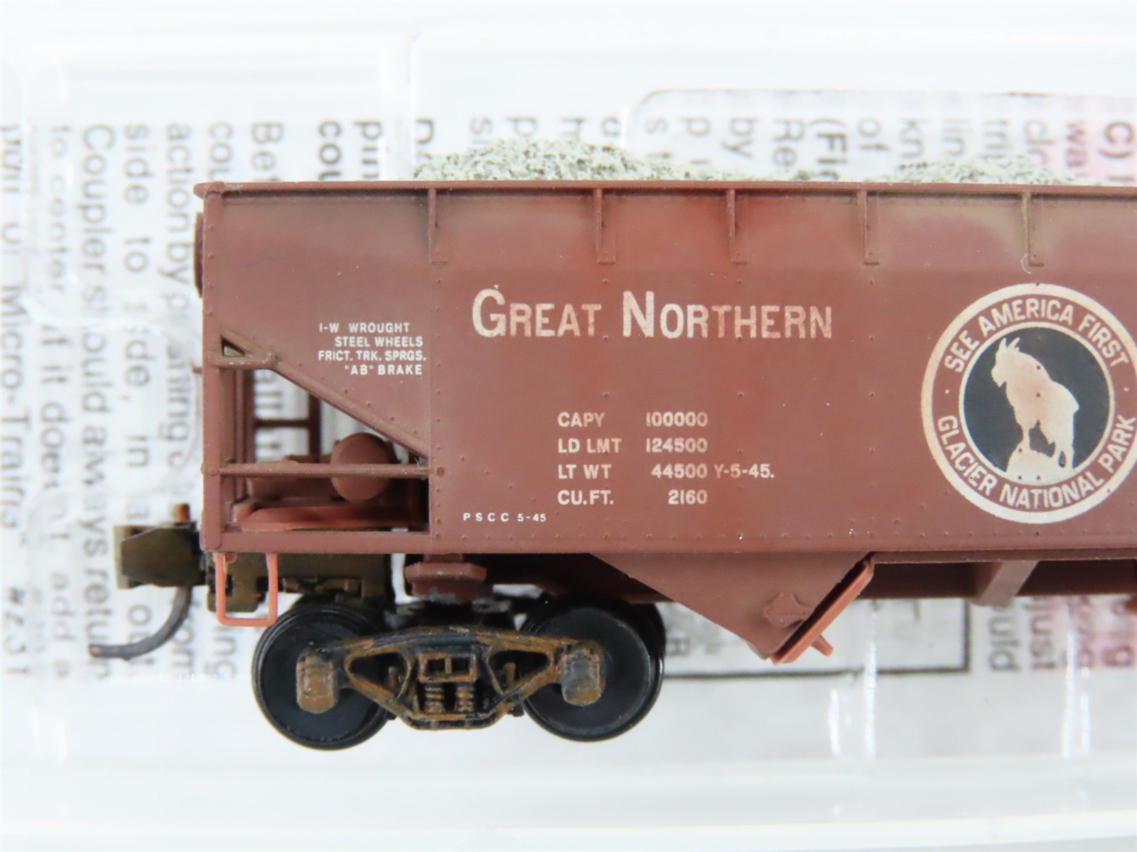 N Micro-Trains MTL 05500420 GN Great Northern 2-Bay Hopper #75801 Weathered
