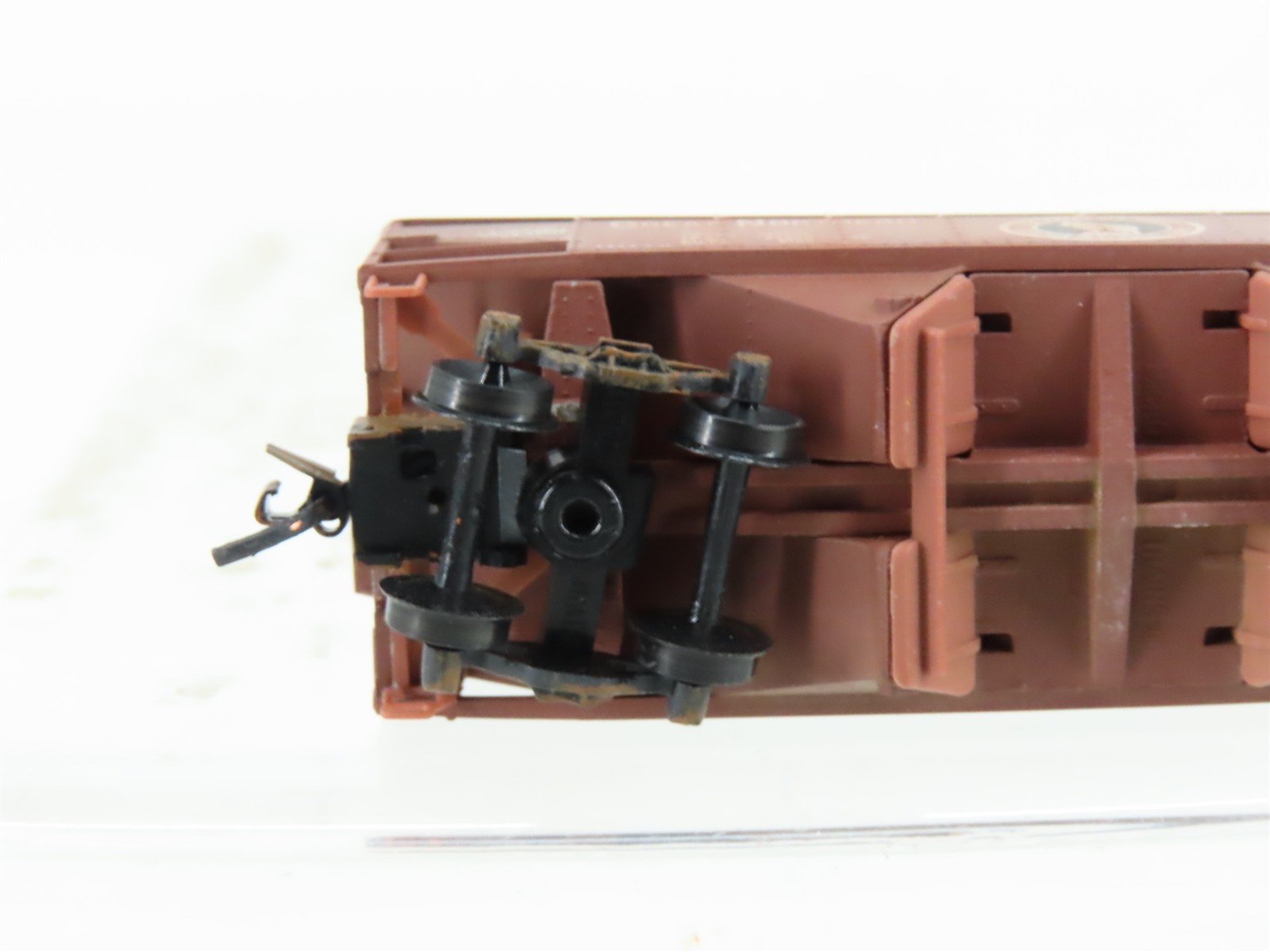 N Micro-Trains MTL 05500420 GN Great Northern 2-Bay Hopper #75801 Weathered