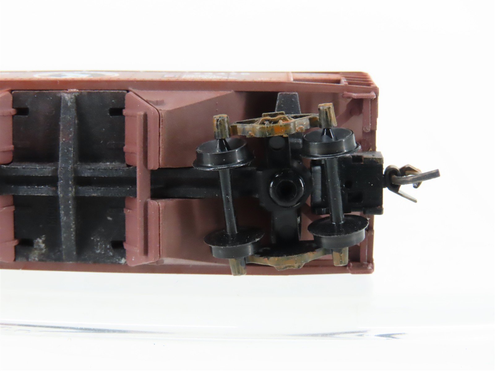 N Scale Micro-Trains MTL 55060 GN Great Northern 2-Bay Hopper #73476 Weathered