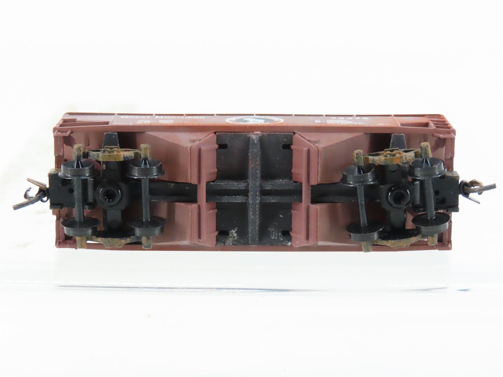 N Scale Micro-Trains MTL 55060 GN Great Northern 2-Bay Hopper #73476 Weathered