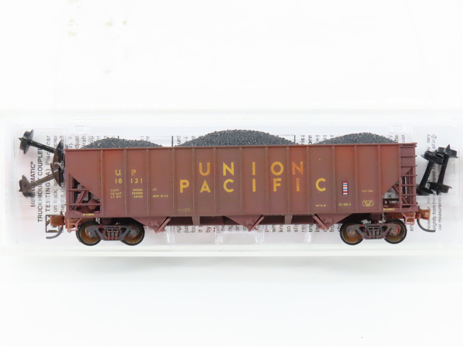 N Micro-Trains 10800100 MTL UP Union Pacific 3-Bay Hopper #18121 Weathered