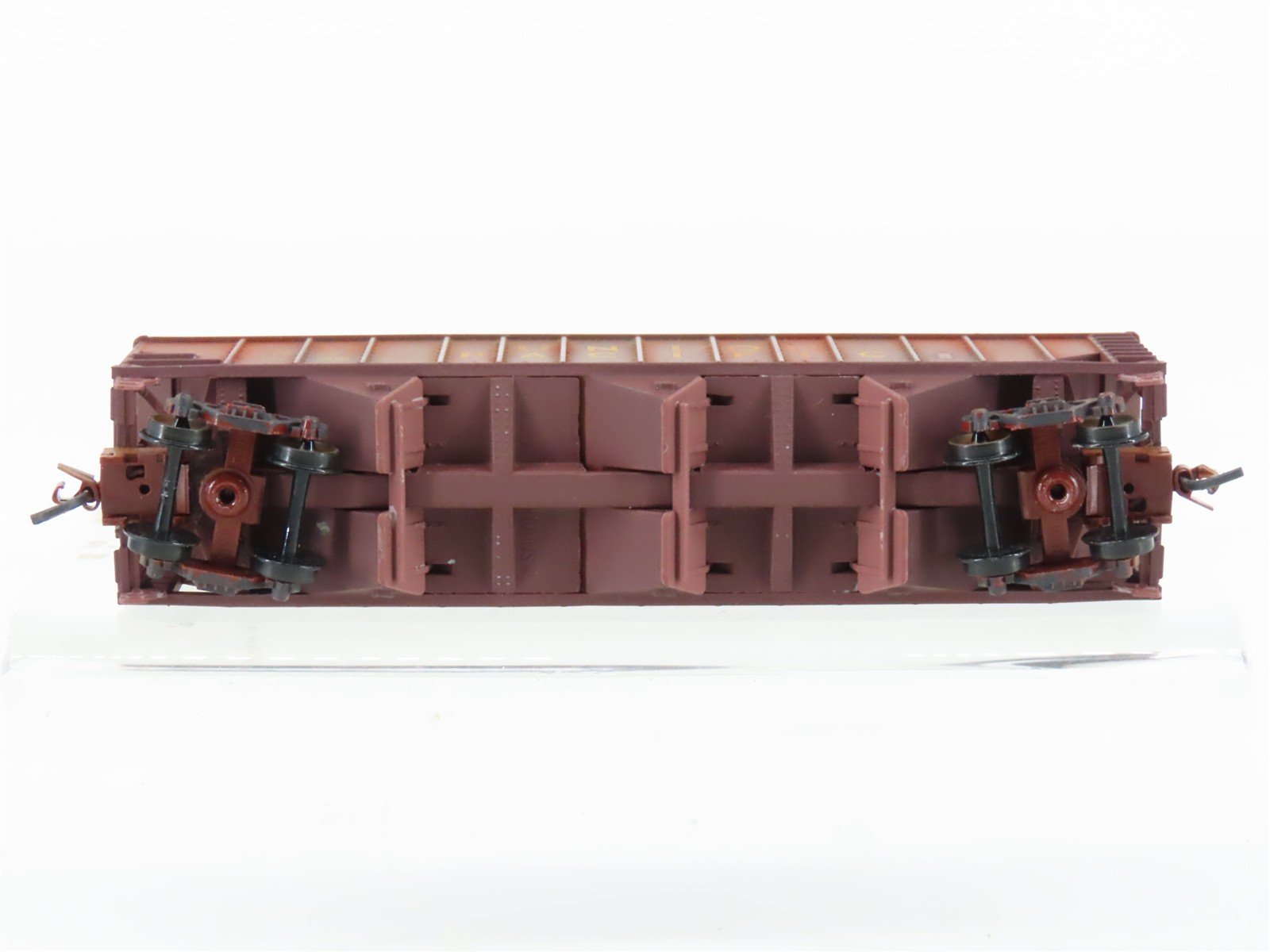 N Micro-Trains 10800100 MTL UP Union Pacific 3-Bay Hopper #18121 Weathered