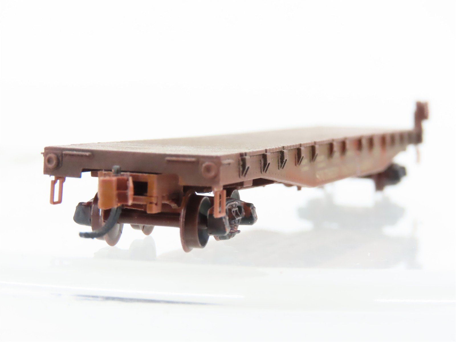 N Scale Micro-Trains 04554030 SP Southern Pacific Flatcar #142545 Weathered