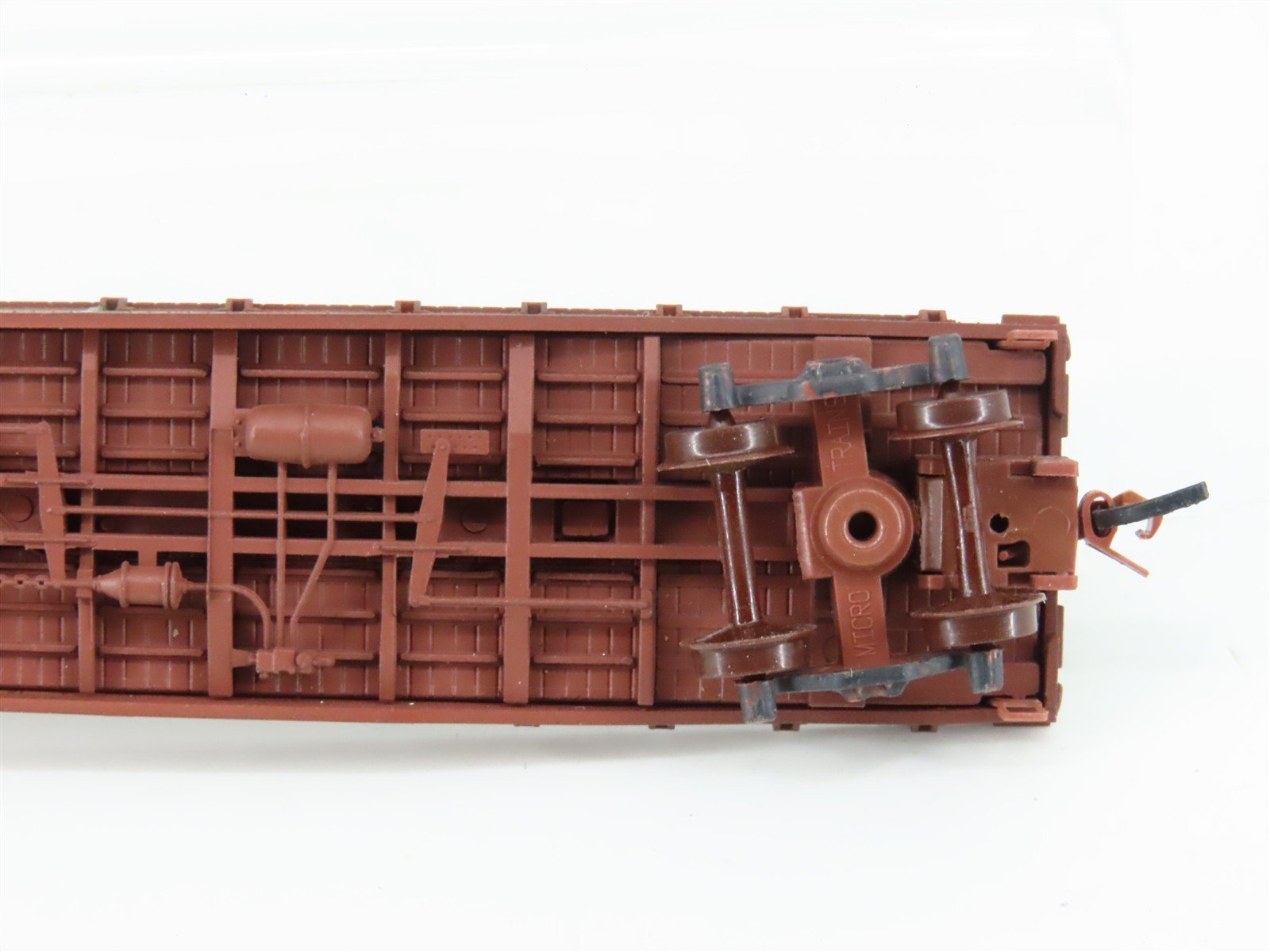 N Scale Micro-Trains 04554030 SP Southern Pacific Flatcar #142545 Weathered