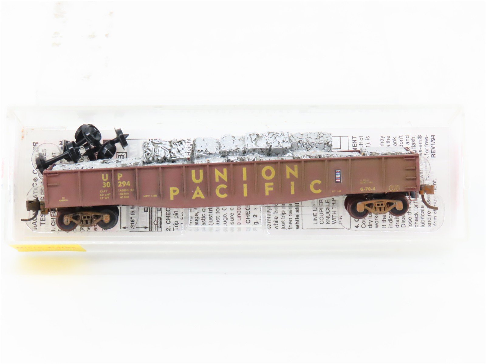 N Scale Micro-Trains 46350 UP Union Pacific 50' Gondola #30294 w/Load Weathered