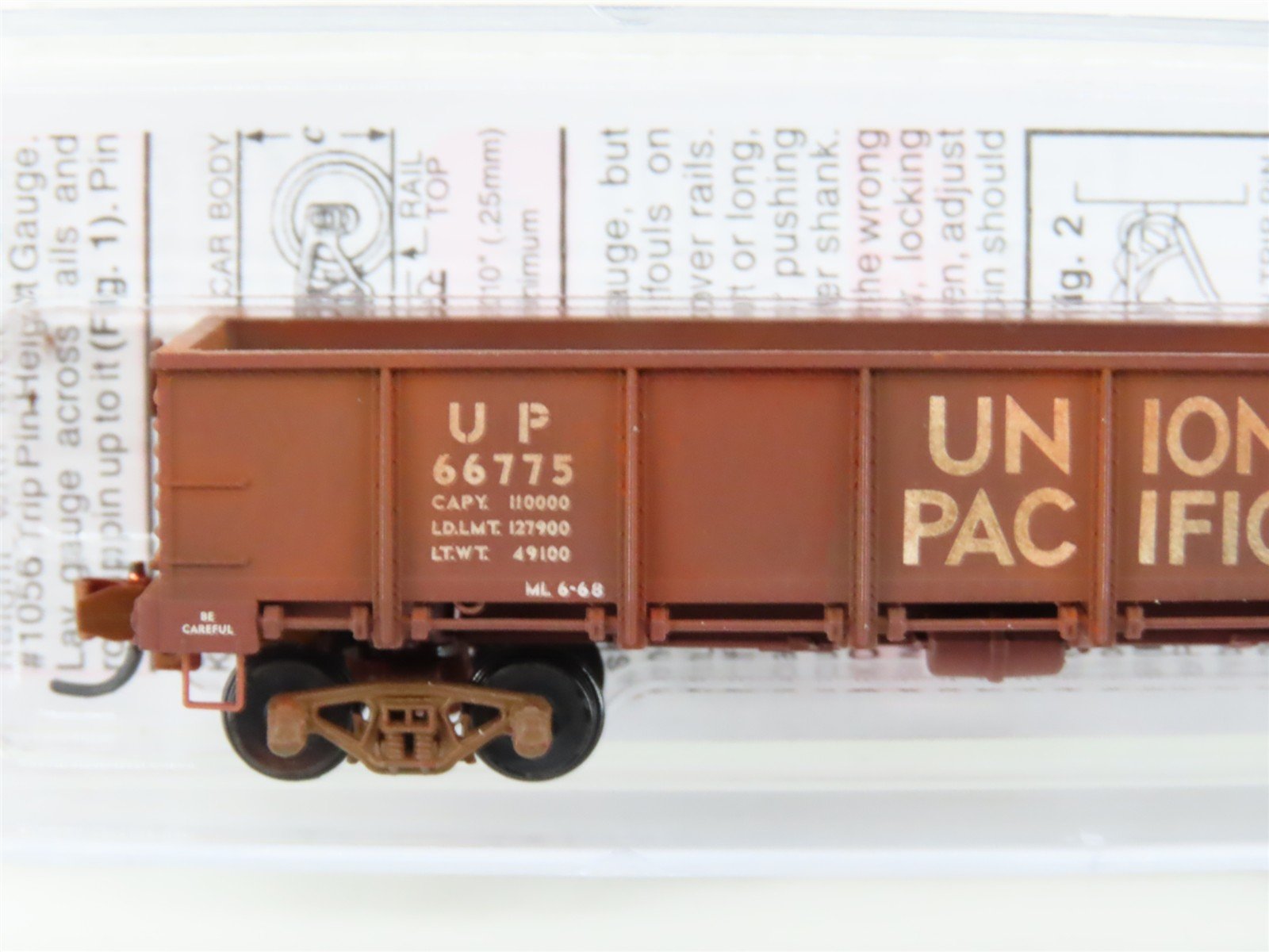 N Scale Micro-Trains 08300010 UP Union Pacific 40' Gondola #66775 Weathered