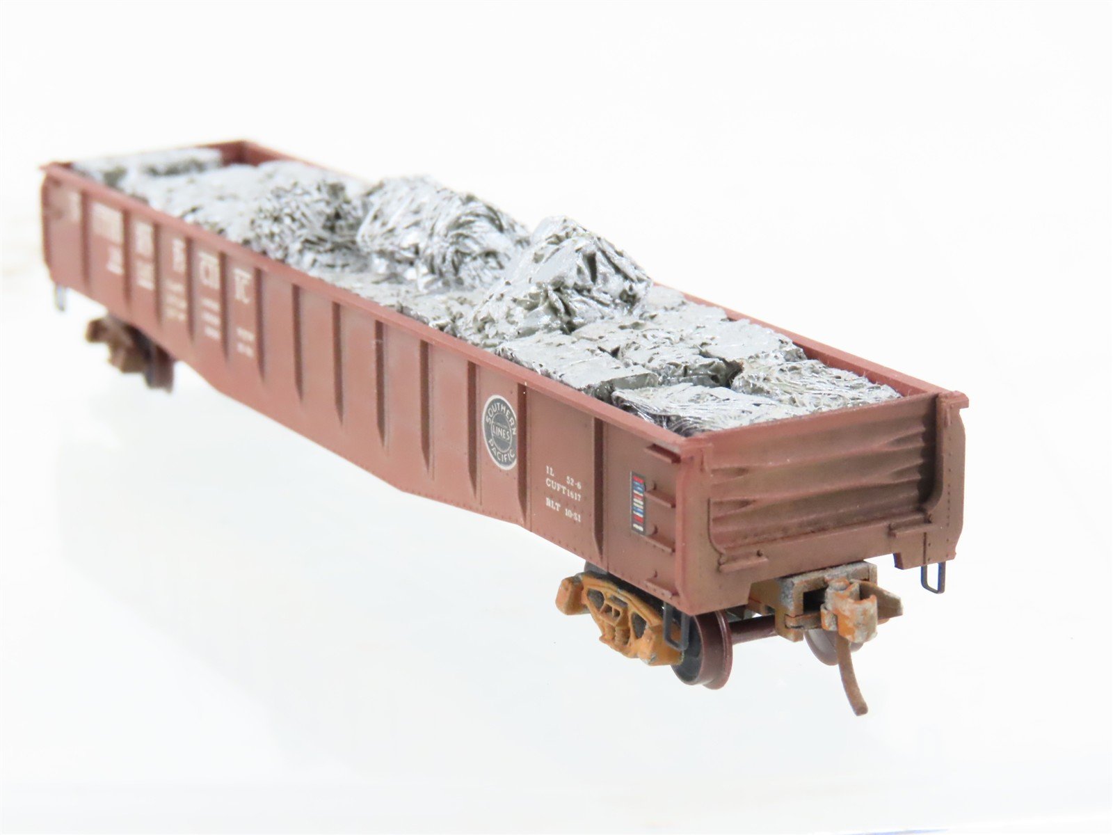 N Micro-Trains/Kadee 46091 SP Southern Pacific Gondola #160149 wLoad Weathered