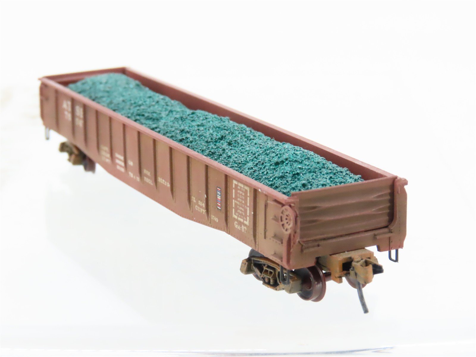 N Scale Micro-Trains MTL ATSF Santa Fe 50' Gondola #7504 w/Load Weathered