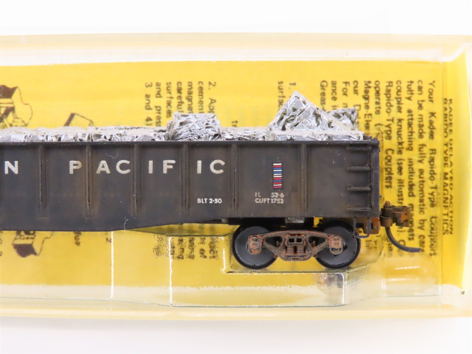 N Micro-Trains/Kadee 46051 WP Western Pacific 50' Gondola #6606 wLoad Weathered