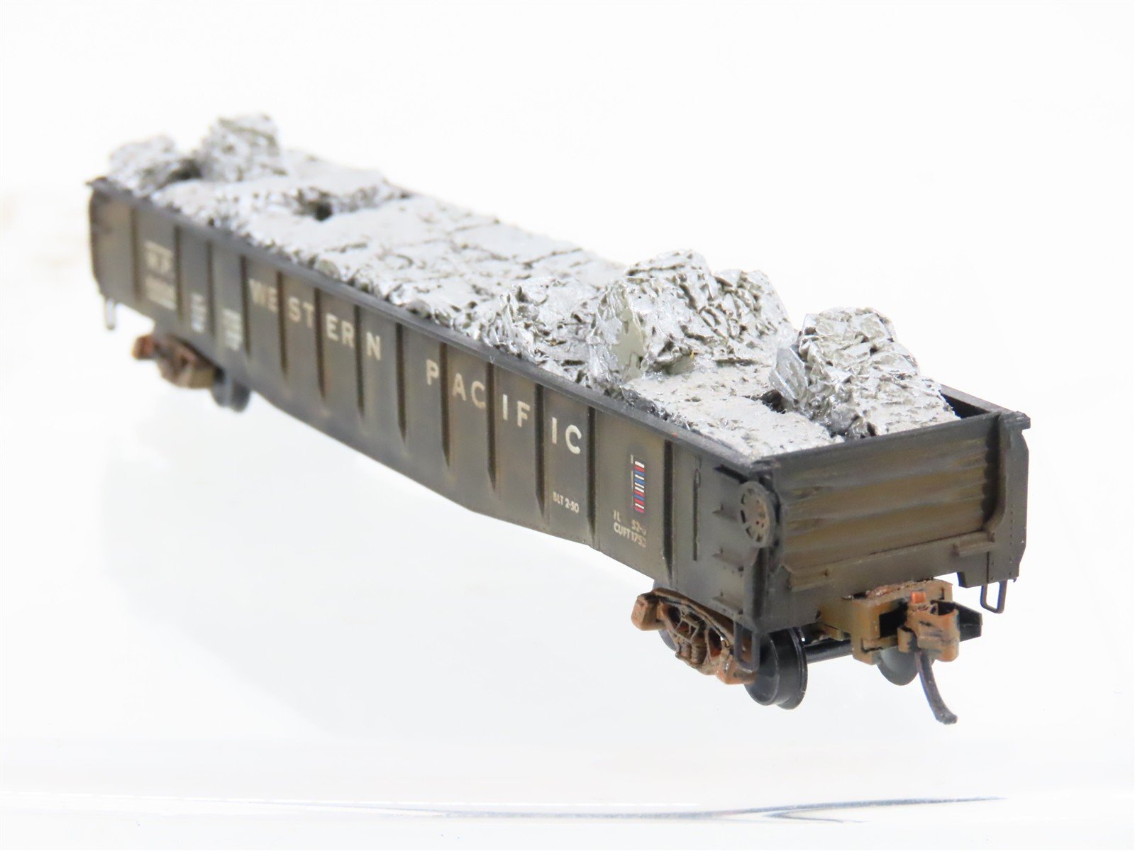 N Micro-Trains/Kadee 46051 WP Western Pacific 50' Gondola #6606 wLoad Weathered
