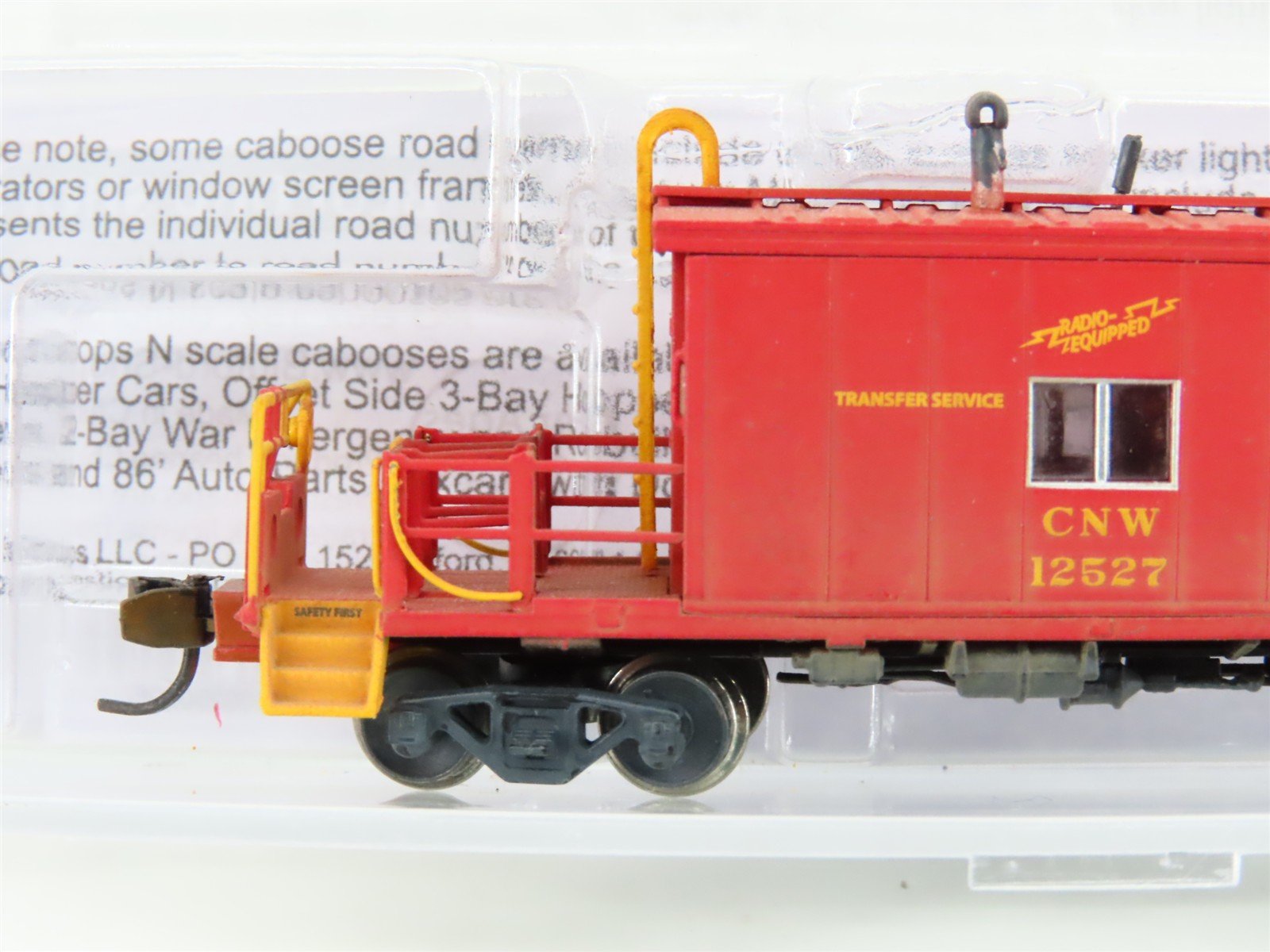N Scale Bluford Shops 25090 CNW Railway Transfer Caboose #12527 Weathered