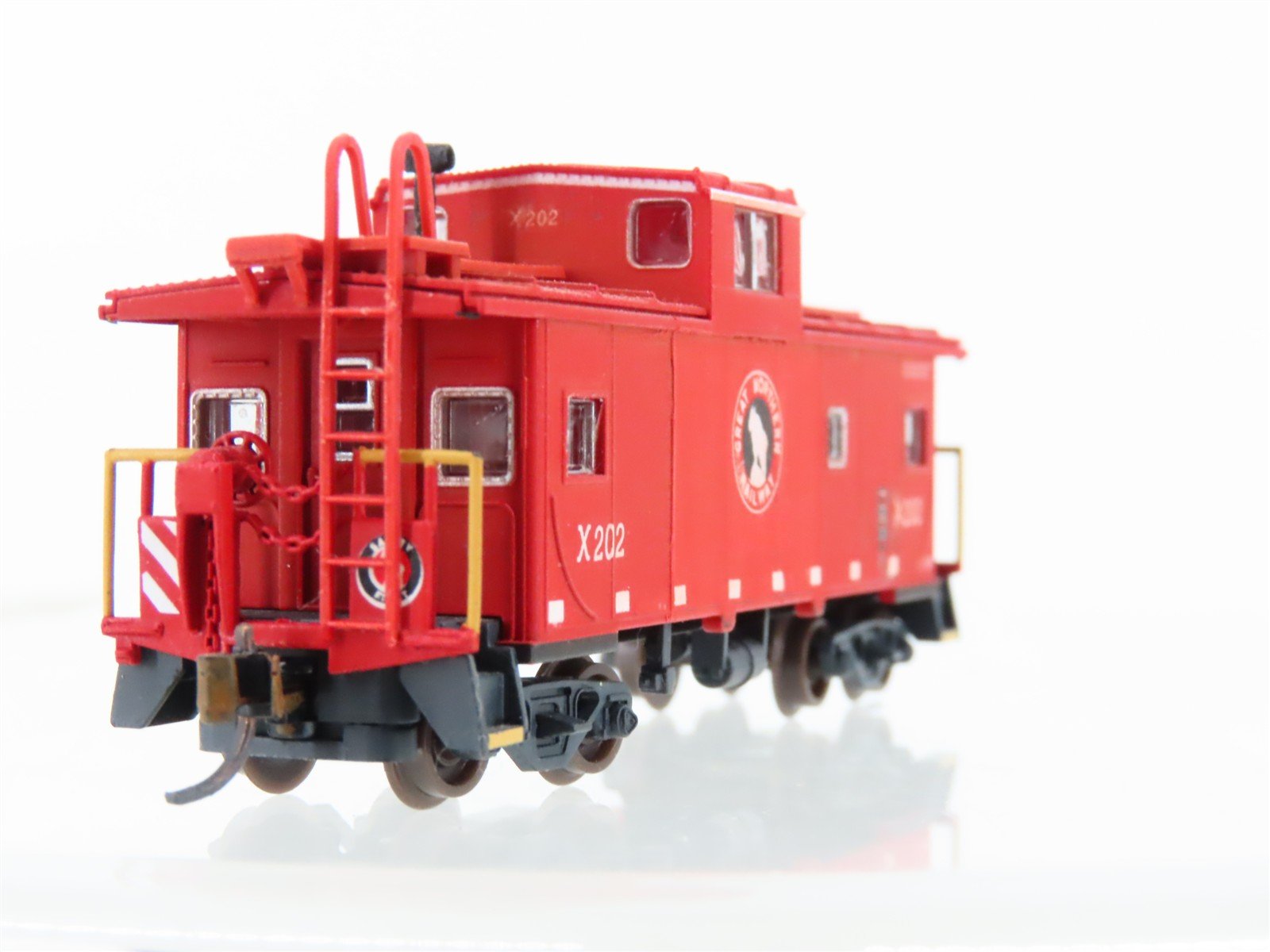 N Scale Atlas 43079 GN Great Northern Standard Cupola Caboose #X202 CUSTOM
