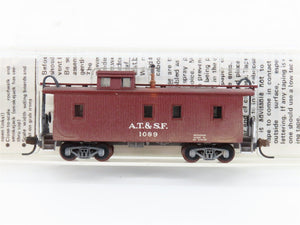 N Scale Micro-Trains/Kadee 50040 ATSF Santa Fe Caboose #1089 Weathered