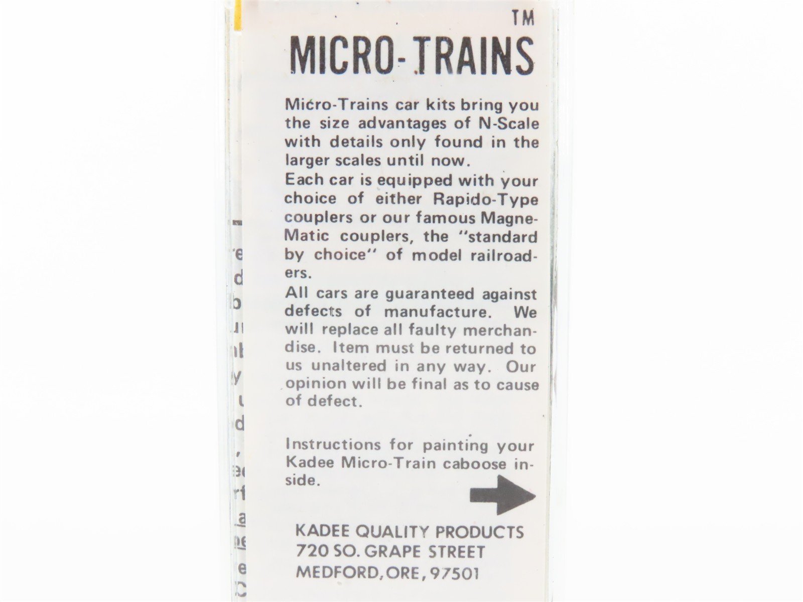 N Scale Micro-Trains/Kadee 50040 ATSF Santa Fe Caboose #1083 Weathered