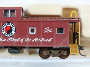 N Scale Atlas 43047 NP Northern Pacific Cupola Caboose #1118 Weathered