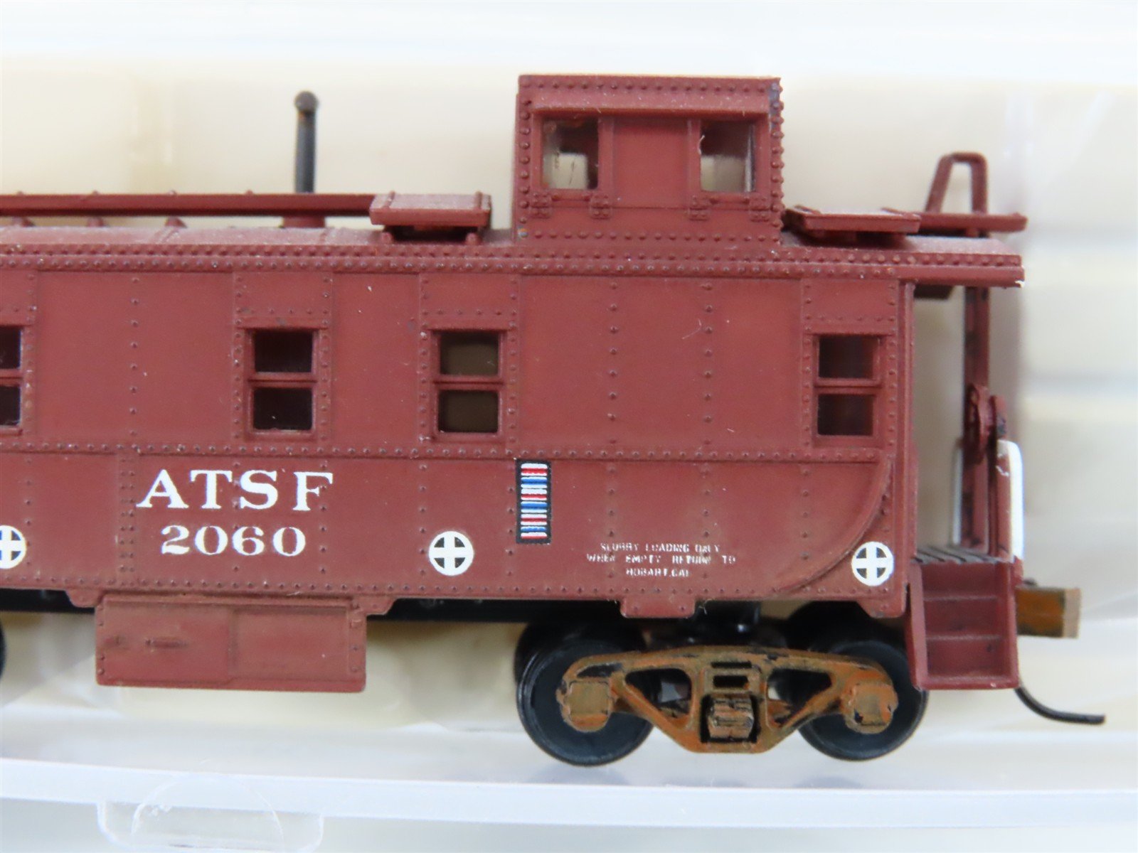 N Scale Altas 35672 ATSF Santa Fe Cupola Caboose #2001 CUSTOM