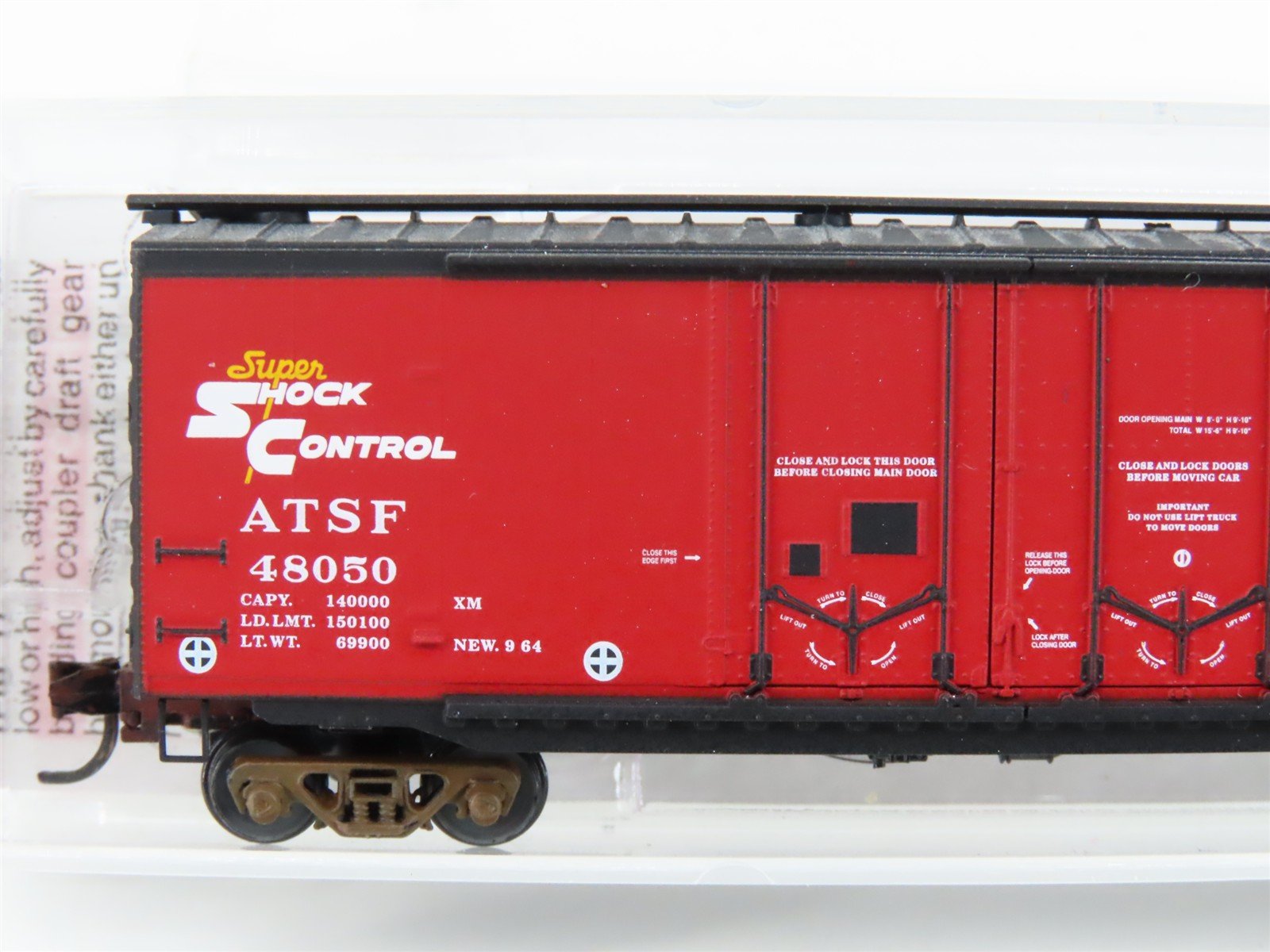 N Scale Micro-Trains MTL 03600070 ATSF Santa Fe 50' Boxcar #48050 Weathered