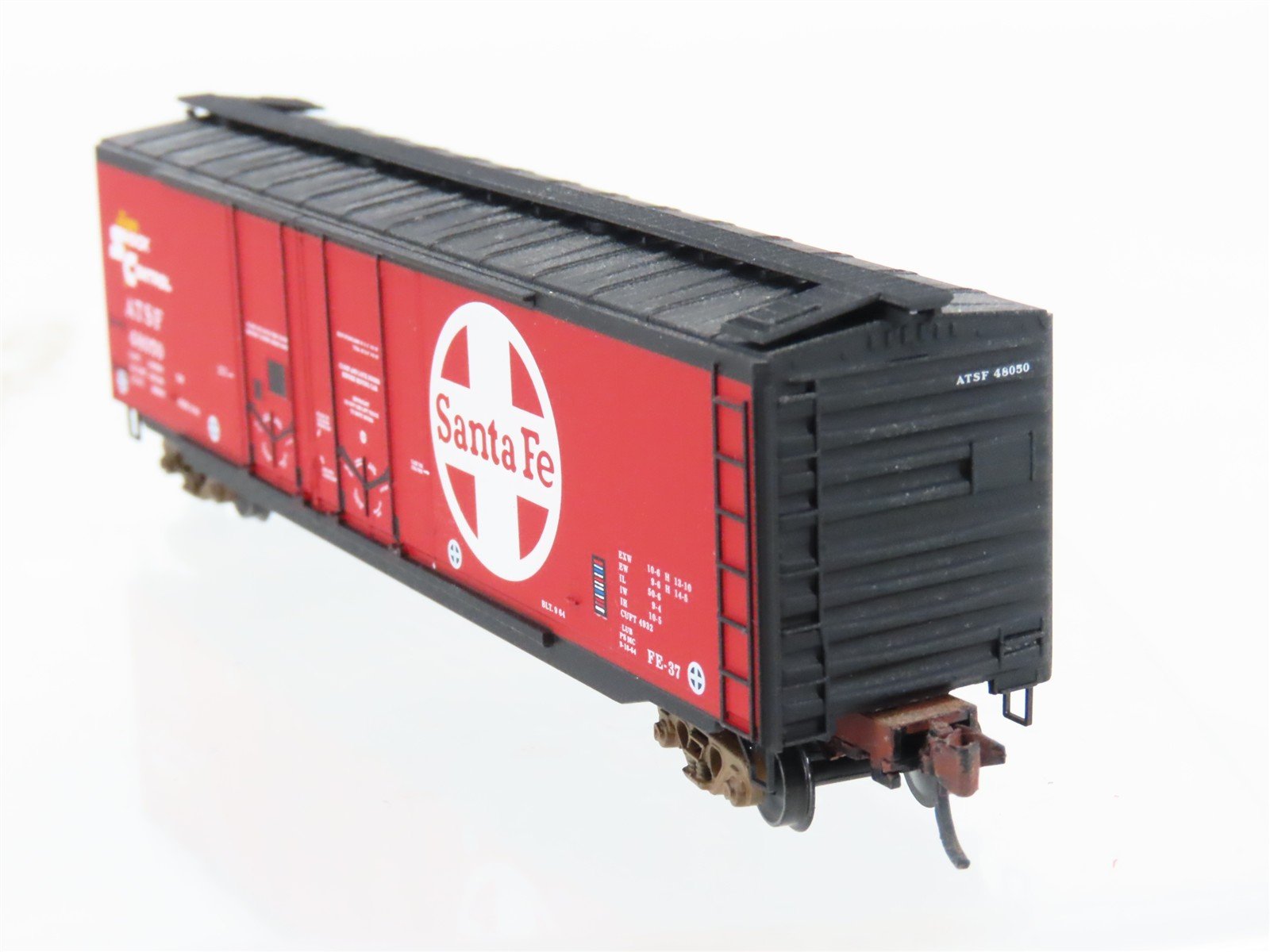N Scale Micro-Trains MTL 03600070 ATSF Santa Fe 50' Boxcar #48050 Weathered