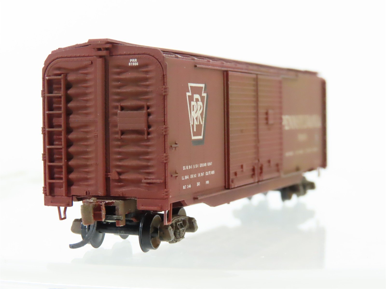 N Scale Micro-Trains MTL 78010 PRR Pennsylvania 50' Boxcar #81906 Weathered