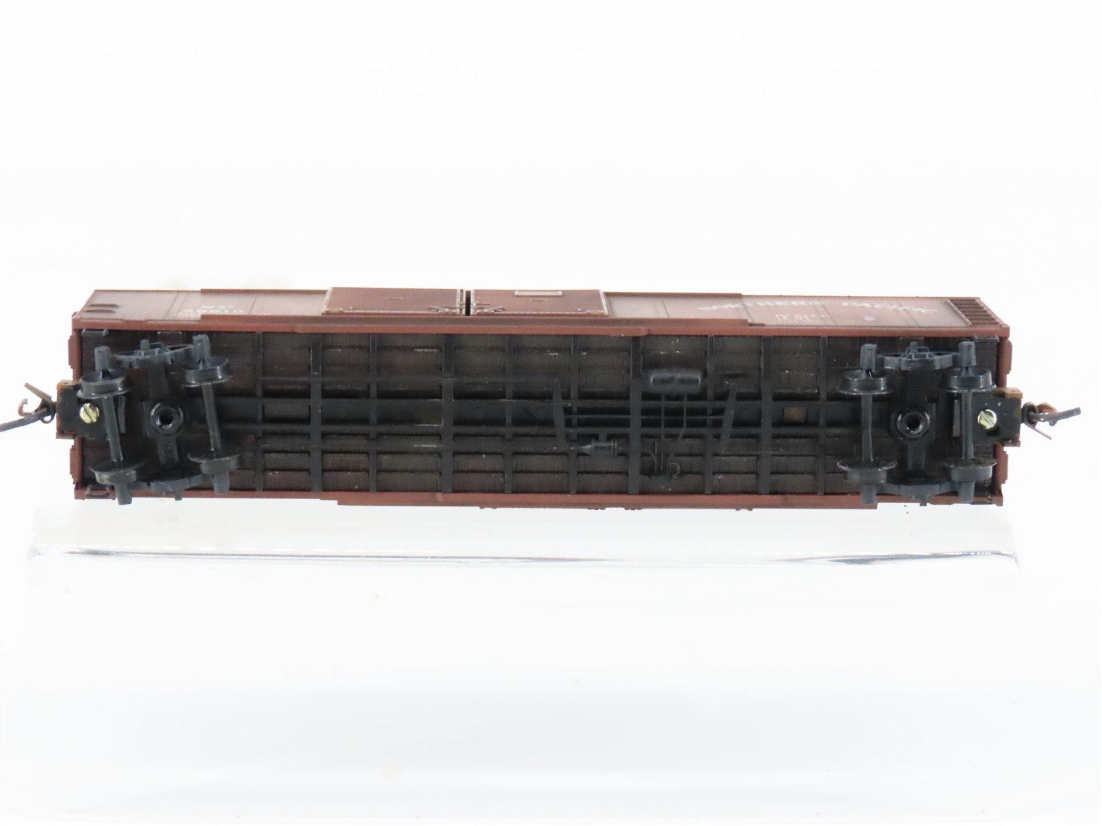 N Scale Micro-Trains MTL 79020 NP Northern Pacific 50' Boxcar #39610 Weathered